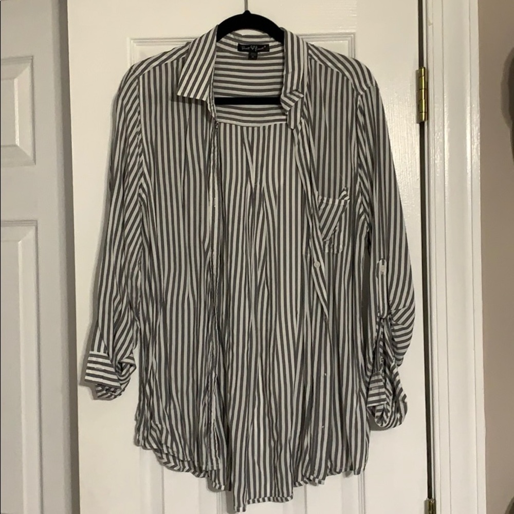 Women’s button down shirt